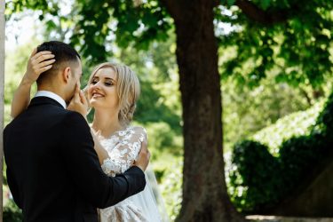 Photo de jeunes mariés prise par le Photographe de mariage Image In Art